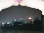 骚气少妇夜晚户外野外草地露出自慰 跳蛋塞入逼逼扭动屁股毛毛浓密