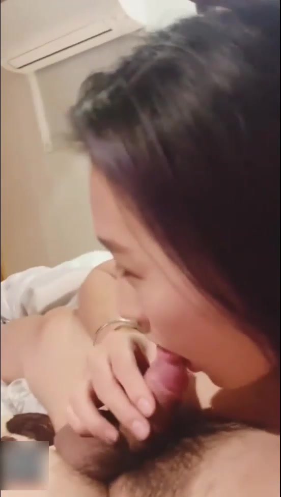 练短发气质女白领下班就赶到男友住所啪啪J