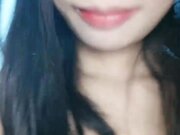 萝莉小妹为爱献身 全程露脸让小哥揉着奶子跟狼友互动撩骚听指挥 抠小嫩逼好多淫水