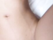 后入我的小骚屄女友白浆都捅出来了