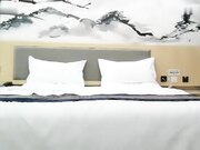 约了个长相清纯黑裙妹子啪啪 近距离翘屁股口交后入抽插大力猛操