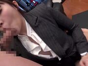 甚至连老公都小心翼翼地按摩许久未见的身体