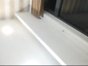 约啪时尚性感的裹胸装大美女 干干嘴巴又干逼,操完后还让美女再来次口爆