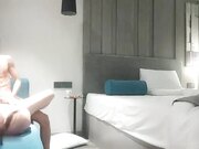 酒店约操兼职风骚尤物 干得鬼哭狼嚎叫爸爸求插求深入 两炮下来瘫软在床高潮