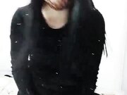 勾搭个屌丝男被带回家暴力强操 小哥大屌很有料啊 爆裂黑丝后入怼着怒操