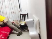 绿帽奴老公性无能 喜欢看别人草自己老婆 美团干完了又叫了饿了吗来