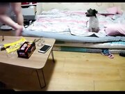 年轻夫妻激情四射性生活漂亮美乳小媳妇疯狂女上位被老公猛干的奶子乱颤