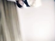 身材苗条逼毛浓密_在沙发被小哥各种姿势爆操太猛套套掉逼里抠半天_、