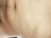 巨鼎美乳 寂寞求人爱 大叔上门献精 无套艹小骚穴 体外喷射