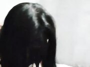 女王调教男奴 从没有见过的牛逼方式 屋子里各式玩具都有 全程露脸舔脚滴蜡玩鸡巴