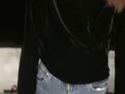 长筒靴牛仔裤小姐姐户外啪啪 给东北老哥口交 站立后入啪啪小屁股真翘