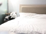 新人主播约化妆美甲师 清纯女神苗条温柔 超近距离镜头展示啪啪销魂又享受的表情