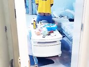 让老婆勾引上门服务的外卖员偷拍 沙发上口交时间紧任务重衣服都没脱就开干