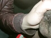 农村小伙不惧寒冷 半夜蹲守村里厕所几小时 等少妇来偷情 口交啪啪后入