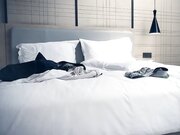 今夜高端外围继续，选中青春女神，丝袜情趣美乳C罩杯，娇喘真实激情啪啪，颜值态度销魂一小时