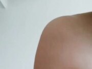 年轻的少妇 高颜值的年轻美少妇和闺蜜 全裸互摸诱惑 道具互插大秀