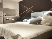 19岁学生妹 大奶子D罩杯 第一次被约炮 激烈反抗 插入爆操就老实了