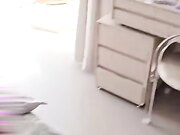 乱伦儿子带着老妈阳台对着外面口交_卖力操爽亲妈_给老妈下种灌精