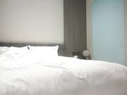 喷水妹被操生气了 爽你个头我逼都疼死了一脸嫌弃