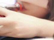 花季萝莉 Saku 一边吃披萨一边吃大鸡鸡