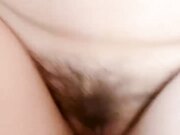 极品淫荡娇娃 床上的性感尤物 全程露脸在床上让三个男人玩弄