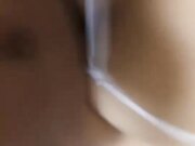 平安夜和丰满妹子玩脱衣游戏 被精瘦小哥忽悠上床 无套爆操内射浪穴真牛逼