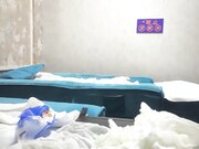 坑爹的城中村养生馆老板娘直播偷拍给客人按摩勾引他们做特殊性服务