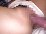 她的私处紧致无比 爱液不断涌出2