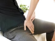 在我大鸡巴的猛操后骚逼的嫩穴像洒水器一样喷洒一地