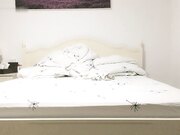 约操白嫩小萝莉 沙发调情淫水四溢 超清晰镜头展示