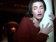 妹妹的惩罚要求我必须用大鸡巴满足她