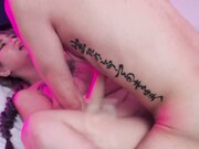 黑丝女仆装御梦子肉体诱惑自慰抠逼撸管必备