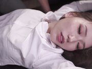 媚药注入后被三合会成员弄成高潮变成废人的巨乳人妻侦探 1