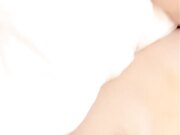 两个挺嫩妹子洗完澡床上互玩 摸逼逼道具震动阴蒂再被猛操非常诱人