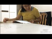 吉他家教勾引自己的女学员乱交