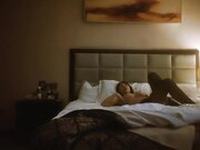 气质型西装御姐 大奶翘起臀 换上黑丝操逼 翘起屁股一下下猛顶 搞得浪叫