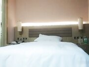 今夜高端外围女神场 风姿绰约娇俏动人 花式啪啪 猛男出站高潮必达