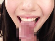 从龟头到菊花的深喉侍奉后 好想颜射她1