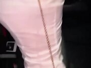 牵上小母狗去郊区马路上给兄弟调教 脖子上带着狗链让兄弟牵着操