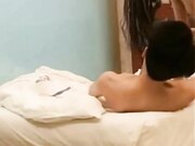 夜店搭讪的美女魔鬼身材带到宾馆被草