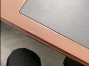 骚气十足的少妇女同事主动撅起屁股求操 掏出大鸡巴满足他 激情狂操爽歪歪