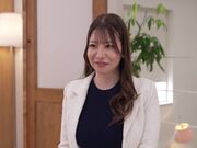 超越常规的女性 花音雏乃AV出道1