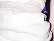 和偷操半年的亲妹妹在KTV激情开操年纪小就是听话，这骚叫声也是没谁了，骨子里的贱货