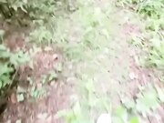 带着淫荡小妈上山采蘑菇，没想到儿子直接掏出屌让小妈口，小妈的淫叫声响彻整个山谷！