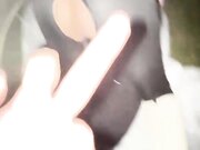 户外雨中野战 被路人发现威胁报警 无奈让他加入3P内射姐姐 姐姐被吓坏了