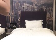 淫荡小骚货这身材不错，后入观感极佳。