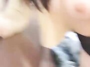 被大哥玩喷的极品小女人 无毛白虎逼性感粉嫩 让大哥抠到高潮喷水