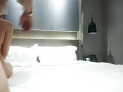 约炮年轻白衣兼职小妹持续输出爆插操得受不了要退单给口一下再干5分钟