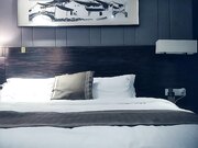 前凸后翘口活贼棒！被操的骚叫不停，声音动听