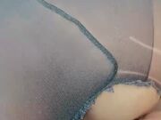 爆操蒙眼小少妇 烂丝袜猛操骚穴 搞的小骚逼多是水 换个姿势后入干